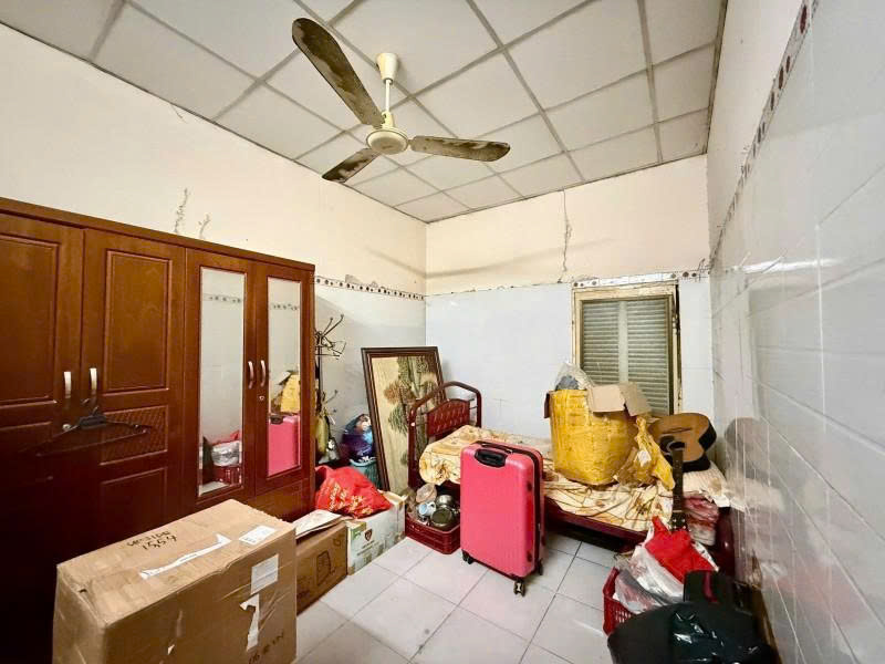 Bán nhà cũ, Mặt tiền Lê Quang Định – gần Nơ Trang Long, 8x30m, 2 Tầng cũ, còn 45 tỷ,