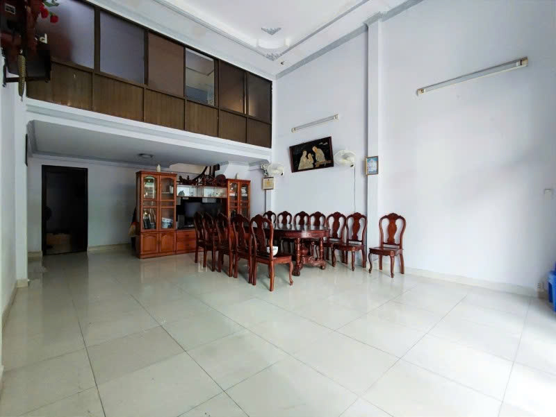 Bán nhà Biệt thự Hẻm 6m Nghĩa Phát – gần chợ Vải Tân Bình, 12x19m, 3 Tầng, 22,9 tỷ.