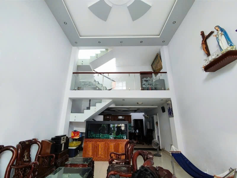 Bán nhà Biệt thự Hẻm 6m Nghĩa Phát – gần chợ Vải Tân Bình, 12x19m, 3 Tầng, 22,9 tỷ.