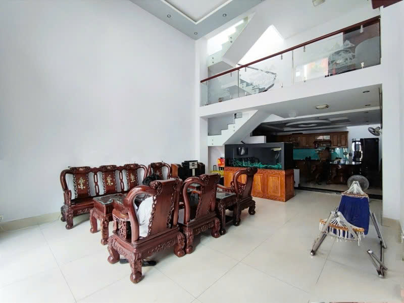 Bán nhà Biệt thự Hẻm 6m Nghĩa Phát – gần chợ Vải Tân Bình, 12x19m, 3 Tầng, 22,9 tỷ.