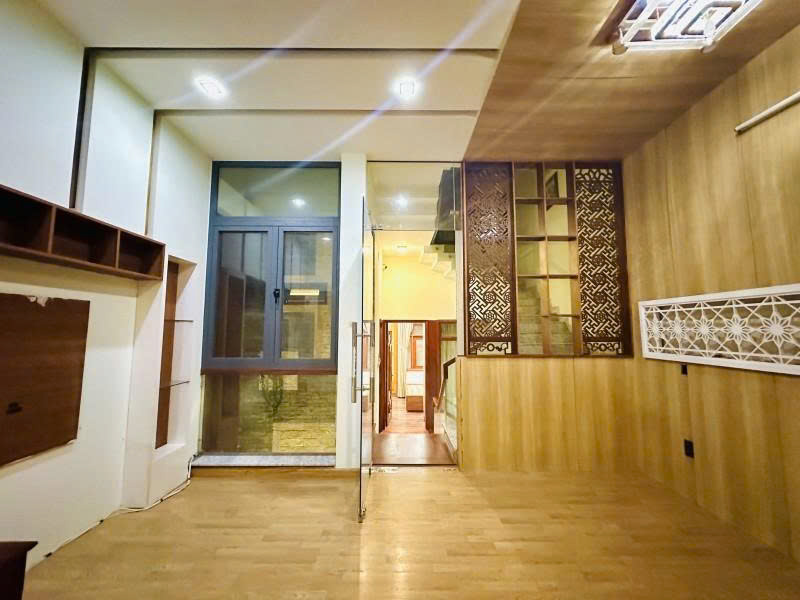 Bán nhà Mặt tiền Kinh Doanh Cống Lở – gần Phan Huy Ích, 4,8x15m, 4 Tầng – 4PN, 13,5 tỷ.