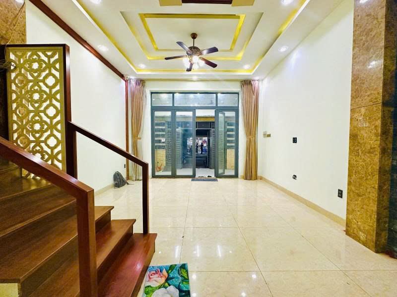 Bán nhà Mặt tiền Kinh Doanh Cống Lở – gần Phan Huy Ích, 4,8x15m, 4 Tầng – 4PN, 13,5 tỷ.
