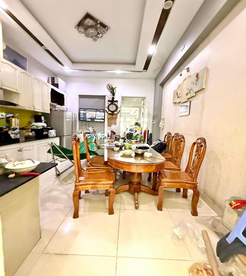 Chỉ hơn 8 tỷ có nhà HXH Đường số 14, P8, Quận Gò Vấp, 83m2, 4 tầng, 5PN, đẹp ở ngay.