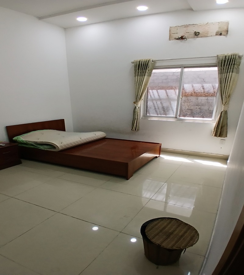 Cơ hội sở hữu nhà hẻm 8m Đông Hưng Thuận 42, Q12, 190m2, 2 tầng ngang 9,5m, giá rẻ.