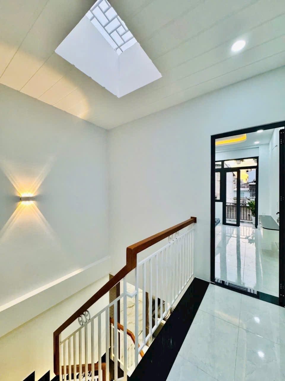Nhà Nguyễn Oanh Full Nội Thất Cao CấpThiết Kế Bắt Mắt Xách Vali Ở Ngay