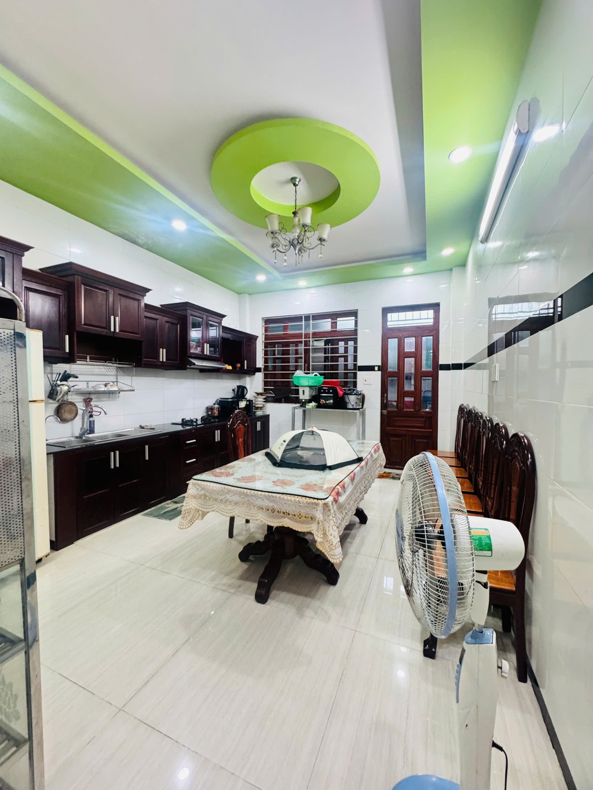 BÁN NHÀ 4 TẦNG – KDC BÌNH HƯNG BÌNH CHÁNH – VỊ TRÍ KINH DOANH – 96M2 – GIÁ 12.9 TỶ
