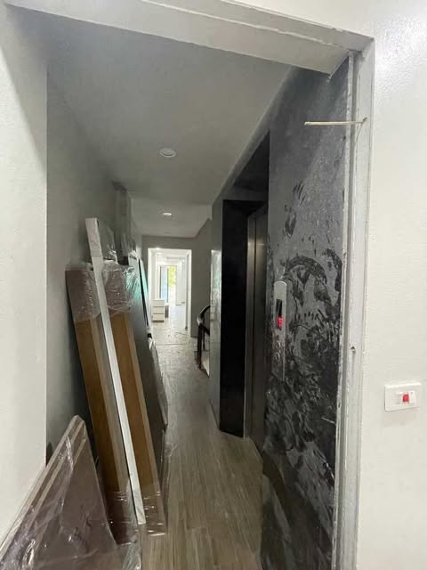 Nhà mới đẹp lung linh, Ô tô tránh + vỉa hè kinh doanh,