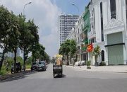 Hot hOt hoT. 36m2 Tái định cư Trâu Quỳ. Trục chính. Giá đầu tư 7 tỷ x. Lh 0989894845