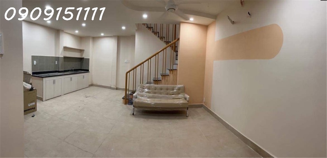 NHÀ ĐẸP-HẺM XE HƠI-2 TẦNG-60M2- TT QUẬN 7-HƠN 8 TỶ