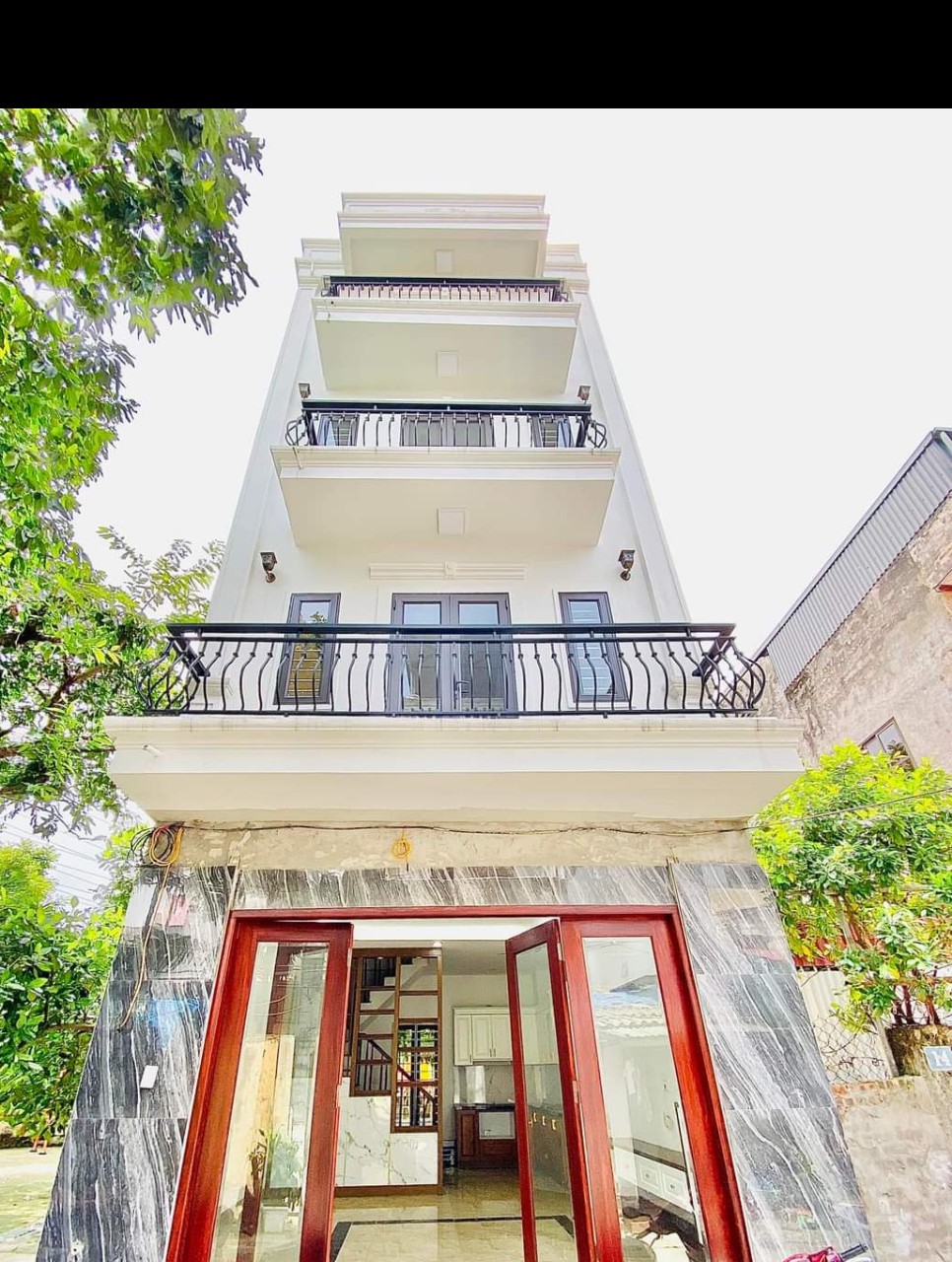 NHÀ ĐẸP ĐÔNG NGẠC – DT30M2 – 5 TẦNG – GIÁ 5.9TỶ – GẦN Ô TÔ – THÔNG THOÁNG