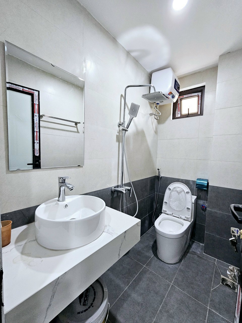 NHÀ ĐẸP ĐÔNG NGẠC – DT40M2 – 4 TẦNG – GIÁ 9,5 TỶ – ĐƯỜNG Ô TÔ TRÁNH