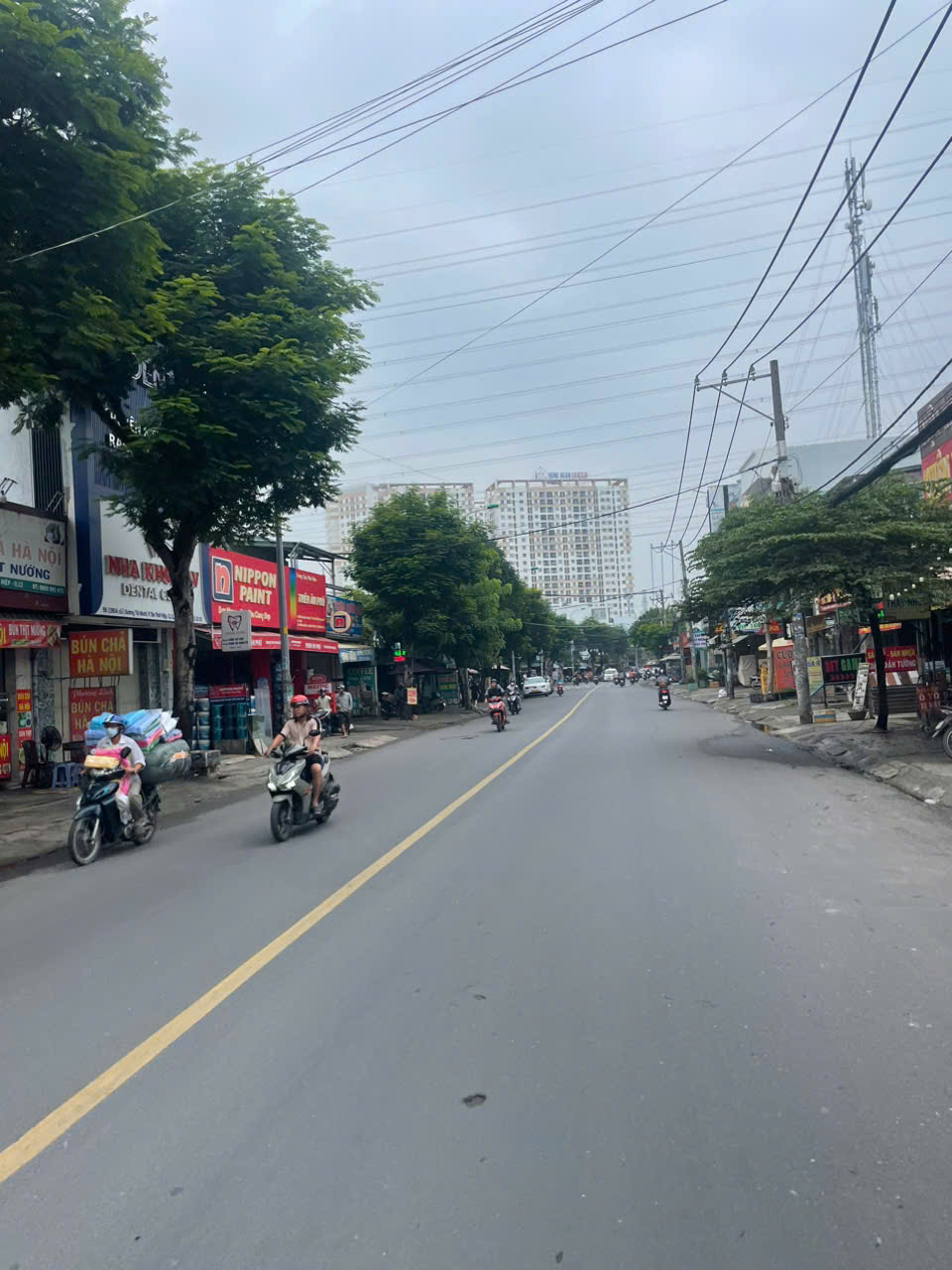 BÁN NHÀ (8.2X30) MẶT TIỀN DƯƠNG THỊ MƯỜI – TRUNG TÂM QUẬN 12