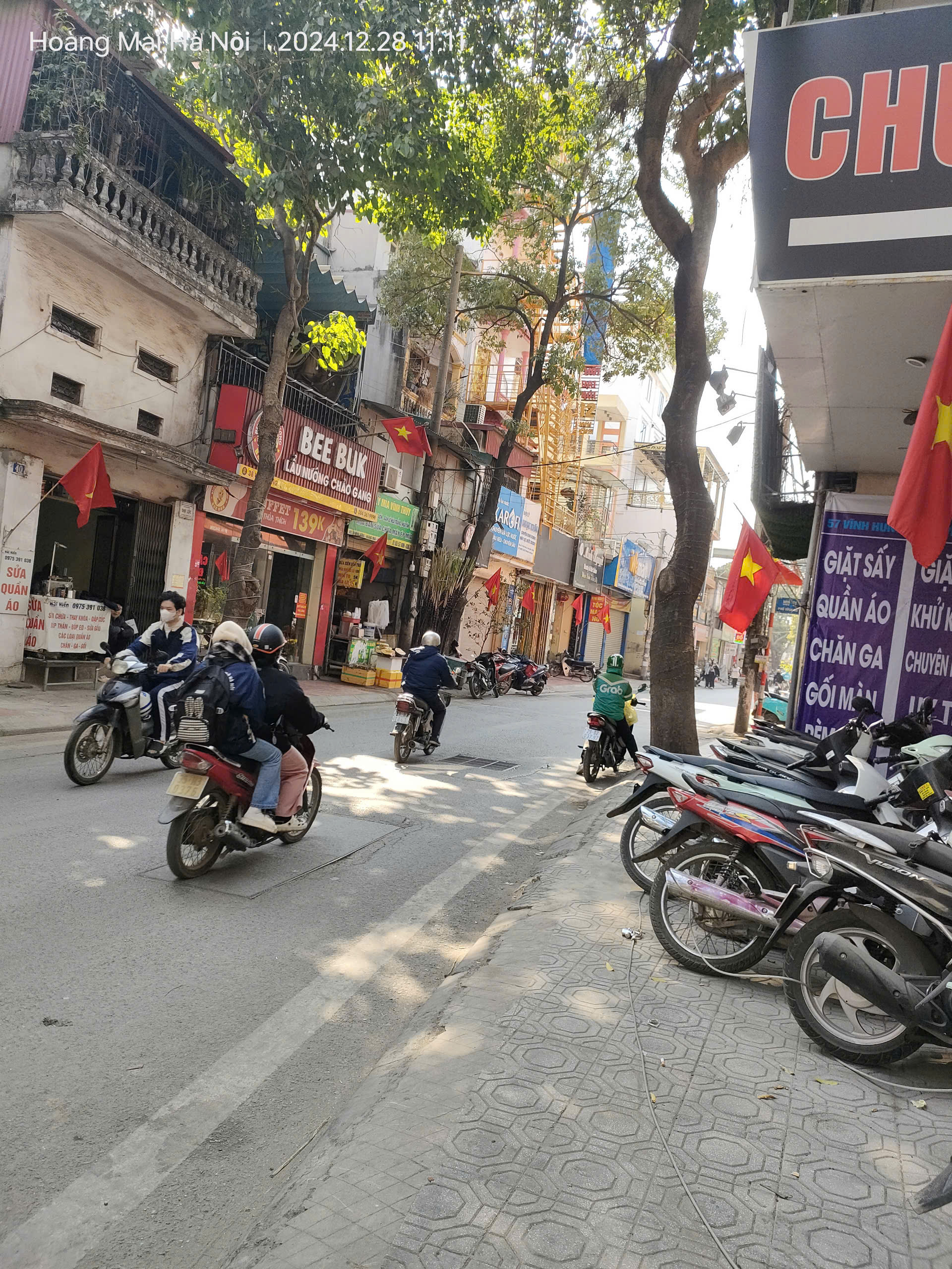 Bán gấp giá rẻ mặt phố Long Biên 2 65m, 4 tầng, mặt tiền 3m, 16.9 tỷ Long Biên.