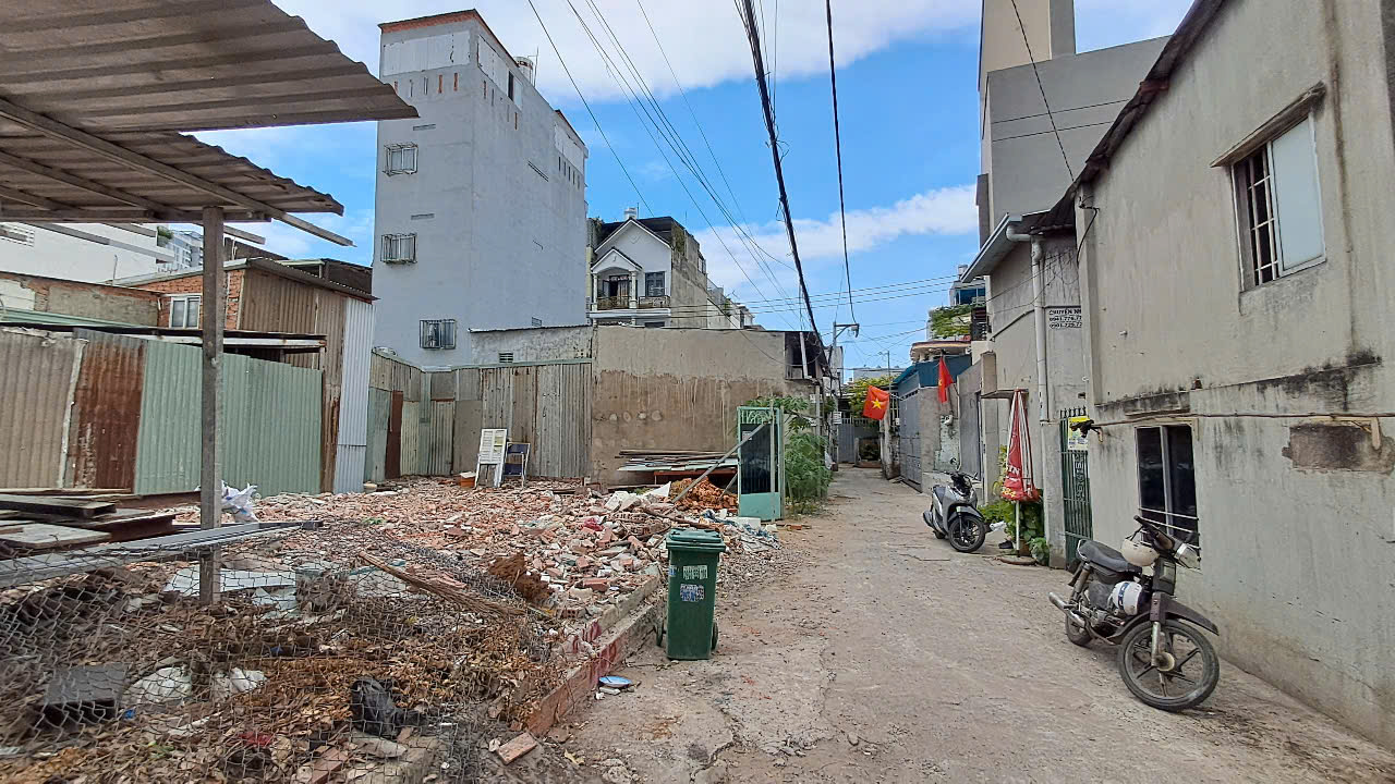 Bán 3 Lô Đất Liền Kề Vị Trí Vàng Ngay Khu Đô Thị Vạn Phúc – Đinh Thị Thi Hiệp Bình Phước