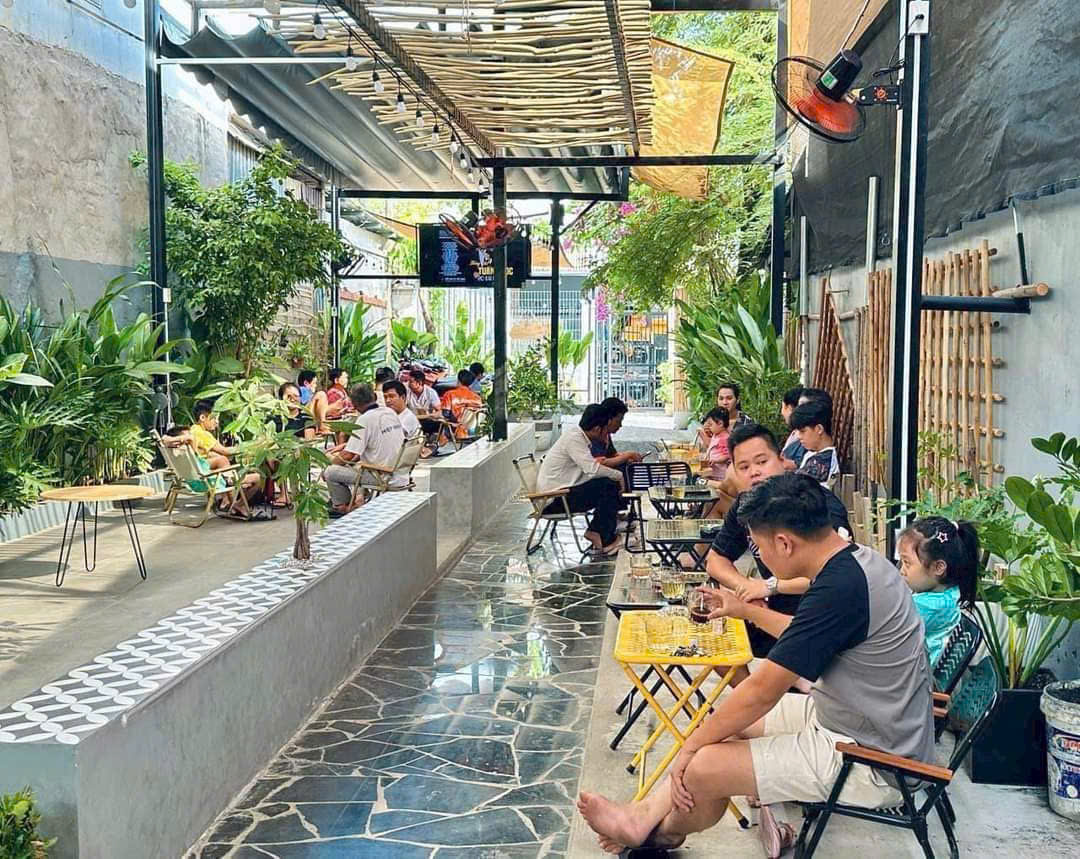 BÁN 180m2 ĐẤT TẶNG QUÁN CAFE DOANH THU 60tr/th – Quốc lộ 13, ngay UNBD phường Hiệp Bình Phước, trường cao đẳng Bách Việt