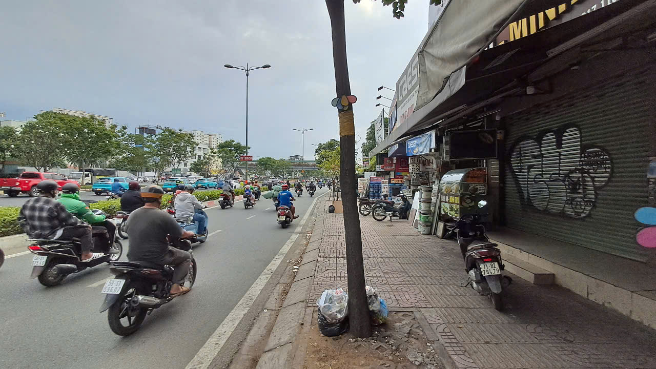 Bán Nhà 3 Lầu Mặt Tiền Phạm Văn Đồng – Hiệp Bình Chánh – Thành Phố Thủ Đức