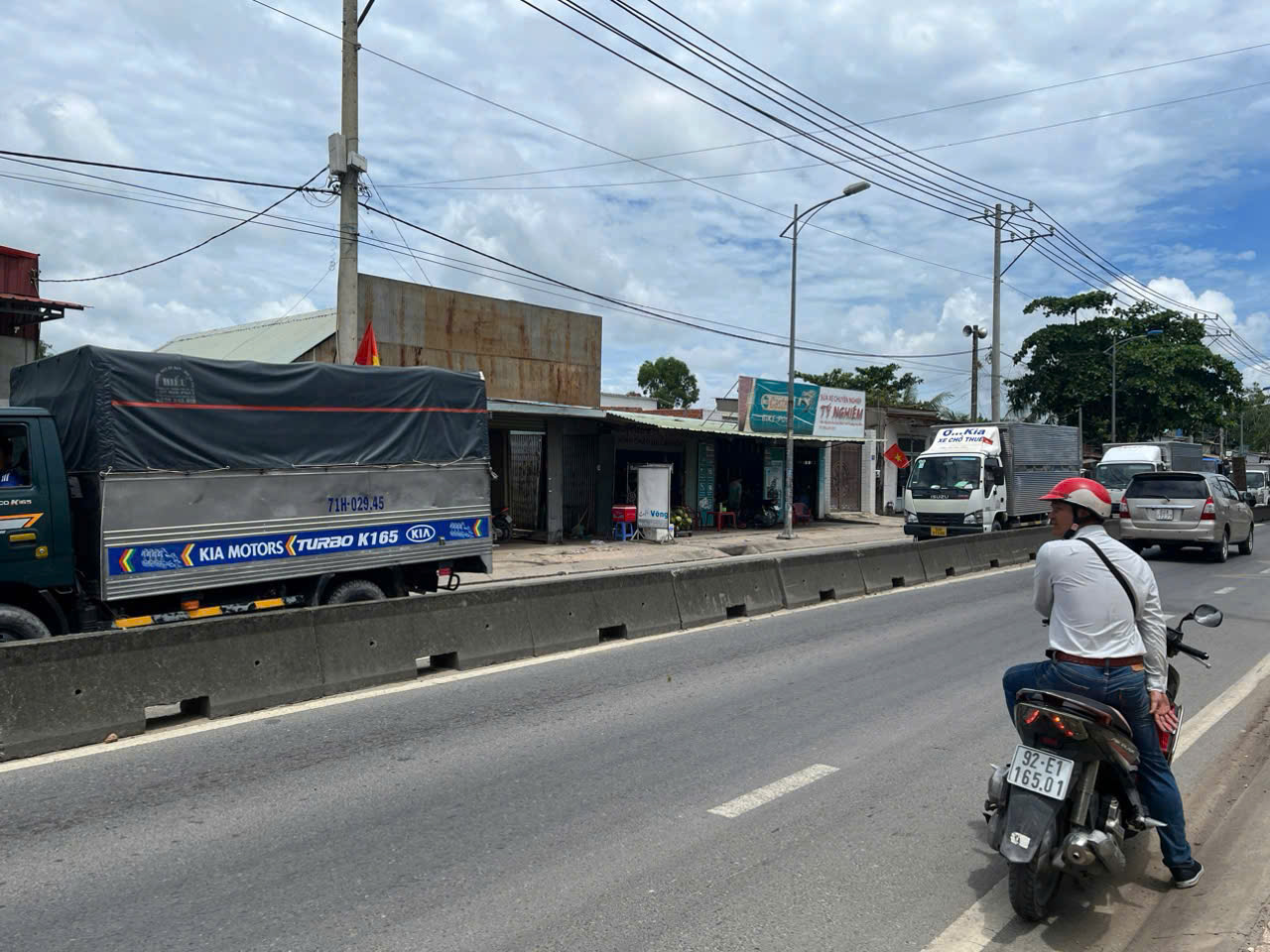 ĐẤT (33×100) FULL THỔ 2MT DƯƠNG CÔNG KHI, TÂN HIỆP, HÓC MÔN