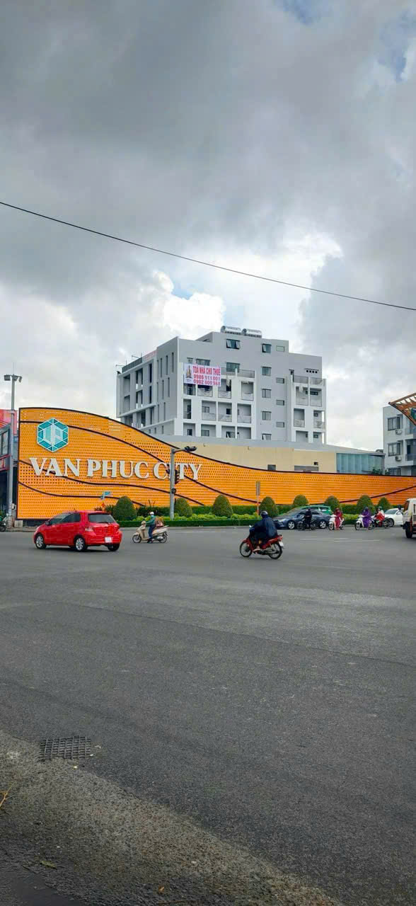 Bán Lô Đất Lớn Mặt Tiền Quốc Lộ 13, Hiệp Bình Phước – TP Thủ Đức, Hồ Chí Minh