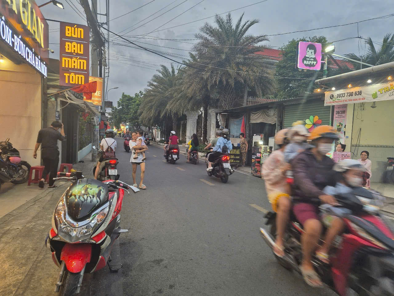 HIẾM NHÀ MẶT TIỀN NGUYỄN HỮU CẦU, HÓC MÔN KD CẢ NGÀY LẪN ĐÊM