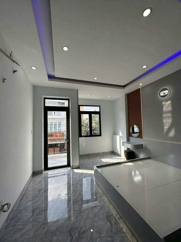 Nhà 4 tầng đẹp không tì vết, Bình Trị Đông, Bình Tân