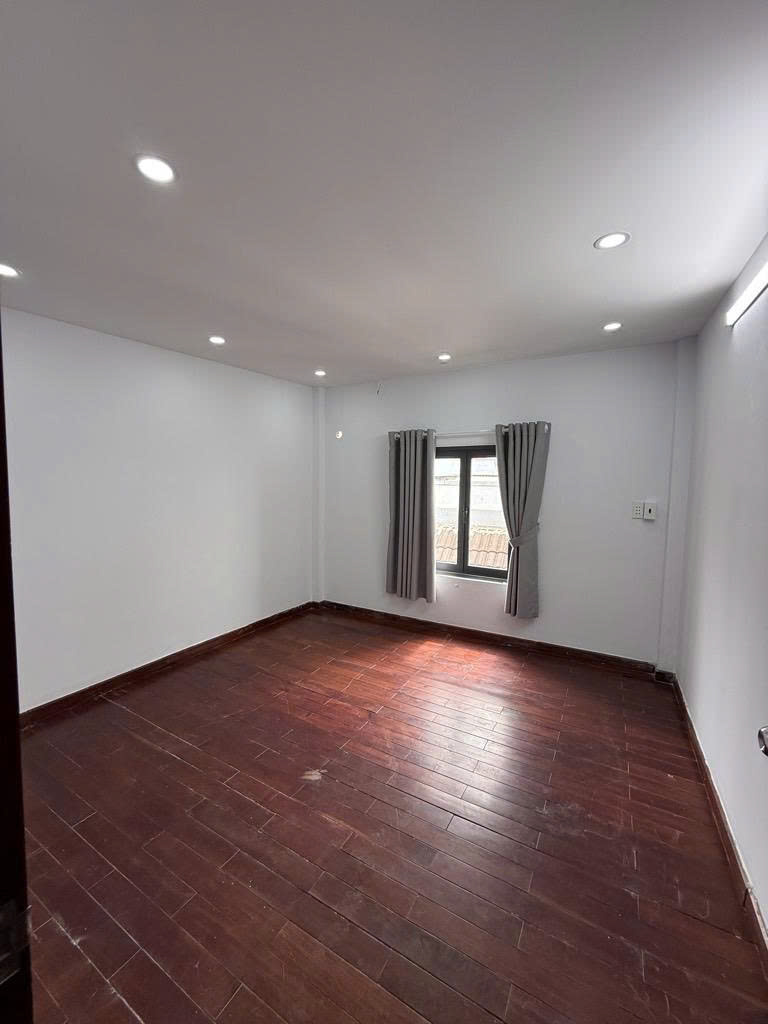 SIÊU PHẨM TÂN BÌNH 2 MẶT HẺM – HXH – 3 TẦNG – 42M2 – 4PN – VỊ TRÍ CỰC ĐẸP – CHỈ 4.98 TỶ
