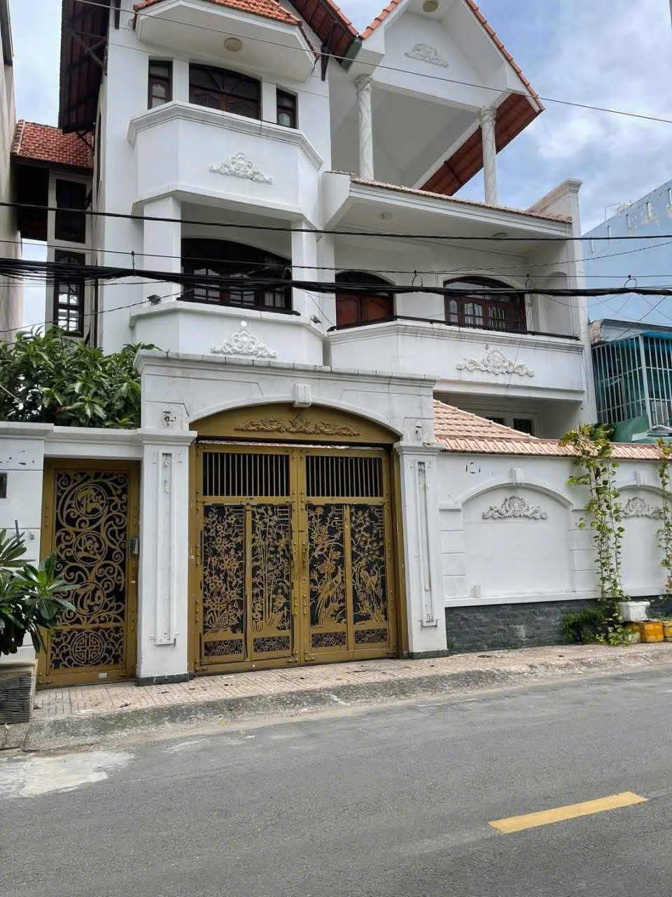 BÁN BIỆT THỰ (12×20) RẺ NHƯ LÔ ĐẤT MT ĐÔNG HƯNG THUẬN 17, Q12