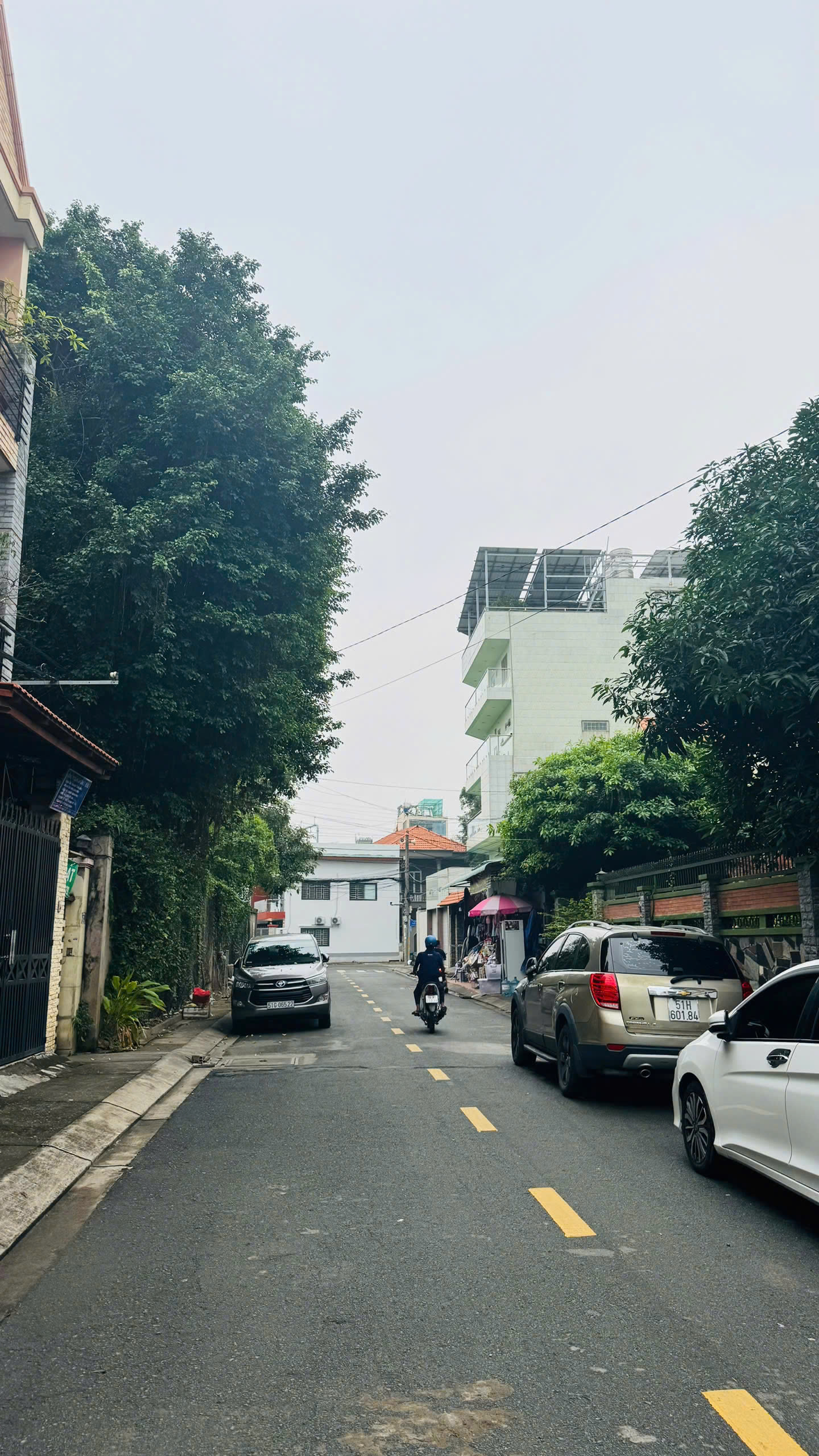 Bán đất thổ cư phuong an phú , dt =100m2 Quận 2, giá 14.9 tỷ, sổ đỏ
