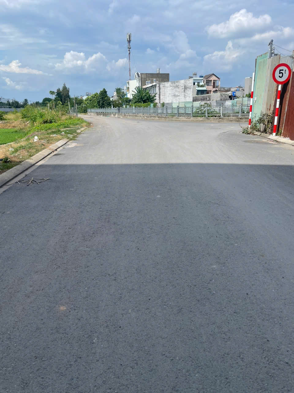 Bán đất full thổ cư 51x79m giá 120 tỷ Đường 8m Thạnh Xuân 22