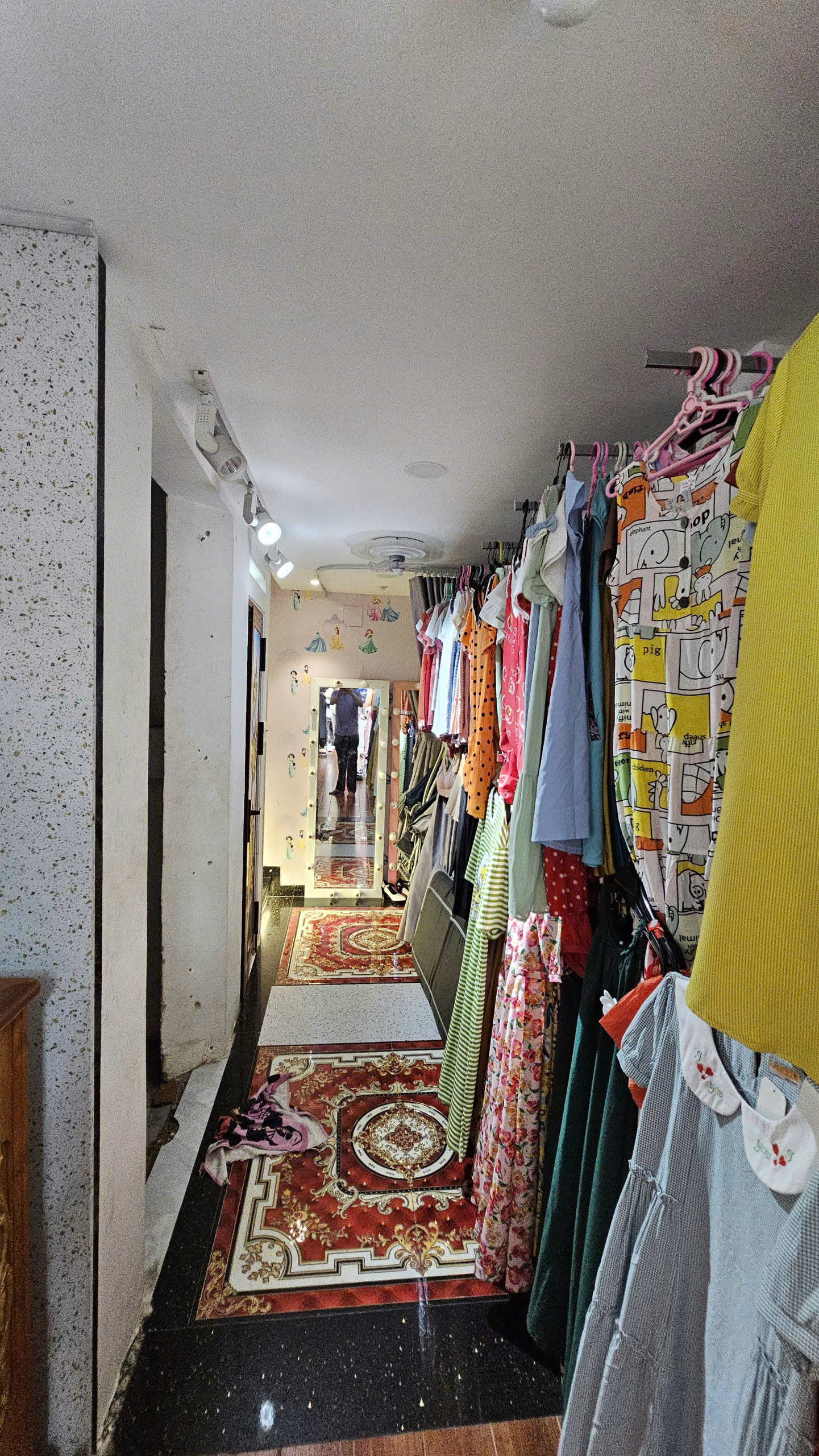 Nhà 6 Tầng ngay Lạc Long Quân – Lý Thường Kiệt – Giá hạ sốc, 9 Tân Xuân, Thang máy