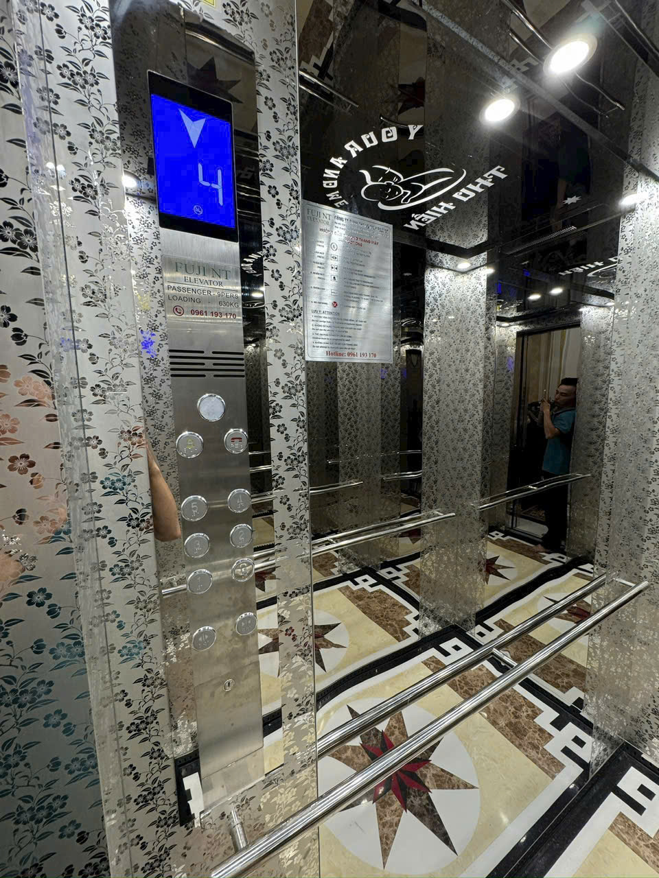 Nhà 6 Tầng ngay Lạc Long Quân – Lý Thường Kiệt – Giá hạ sốc, 9 Tân Xuân, Thang máy