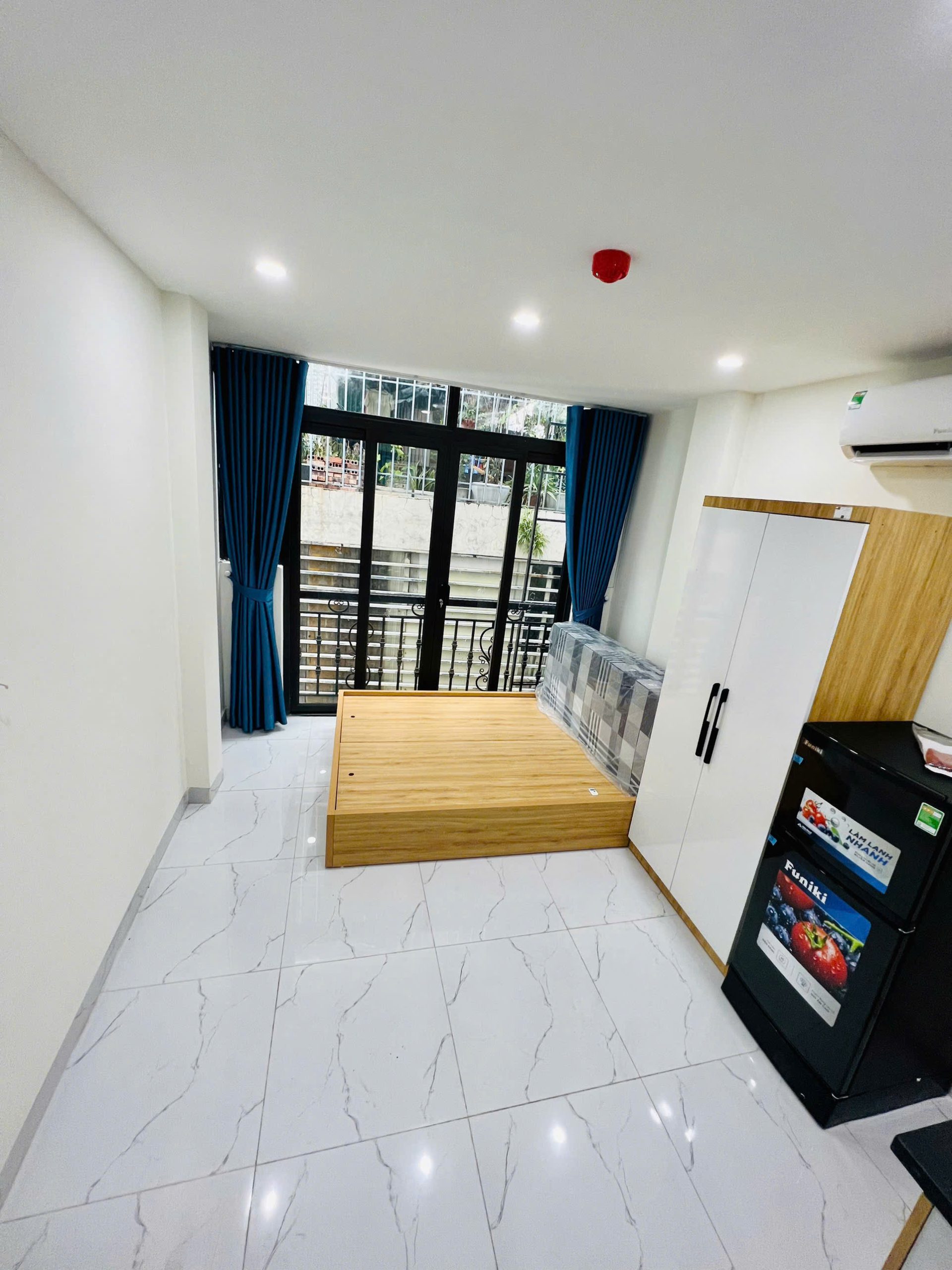(Tin thật 100%) Bán chung cư mini 87m2 x 30P ở Quan Hoa – DT 1,95 tỷ ~ 7,4%/năm – Cách mặt phố 30m