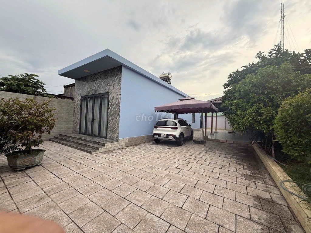 BÁN ĐẤT 2 MẶT TIỀN DT: 727M2- KÈM NHÀ CẤP 4 MỚI XÂY HIỆN ĐẠI +SÂN VƯỜN + NỘI THẤT TẠI CỦ CHI