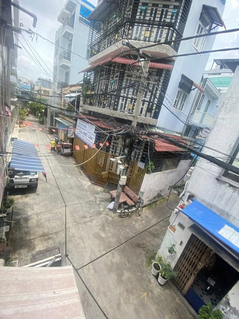 🔥 NHÀ CỰC HIẾM – 💰 Giá CỰC MỀM: Chỉ 2.7 TỶ (có THƯƠNG LƯỢNG ) – Đầu tư hay an cư đều ĐỈNH – HẺM Ô TÔ, SỔ HỒNG, VỊ TRÍ VÀNG – ĐỐT CHÁY THỊ TRƯỜNG