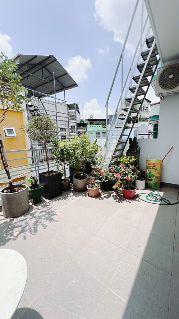🏠🔑BÁN NHÀ MẶT TIỀN 2 XE Ô TÔ TRÁNH NHAU- KINH DOANH – THUỘC TRUNG TÂM HÀNH CHÍNH QUẬN- THÔNG RA VĨNH HỘI,KHÁNH HỘI QUA Q1 CHỈ 3 PHÚT✨