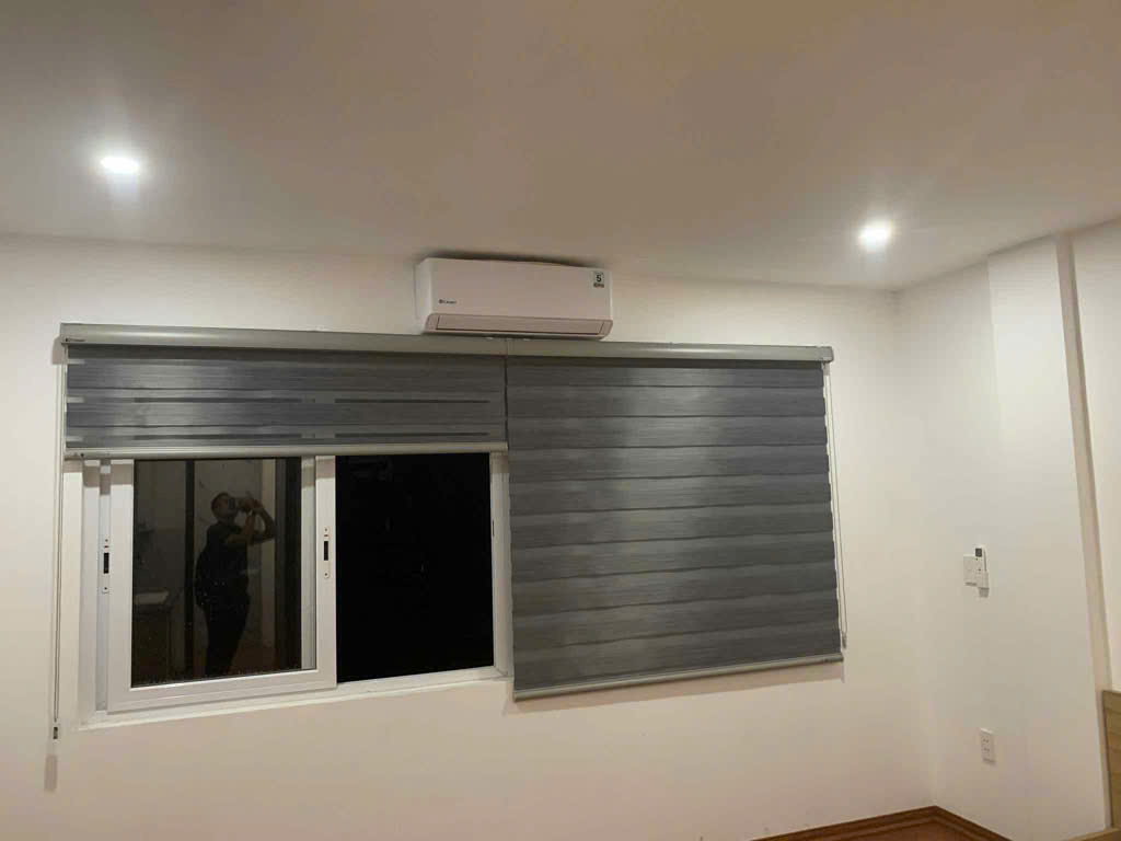 Siêu phẩm Nhà Tây Hồ Lạc Long Quân 37m, 7 tầng, thang máy, Nhà xây chắc chắn full đồ!