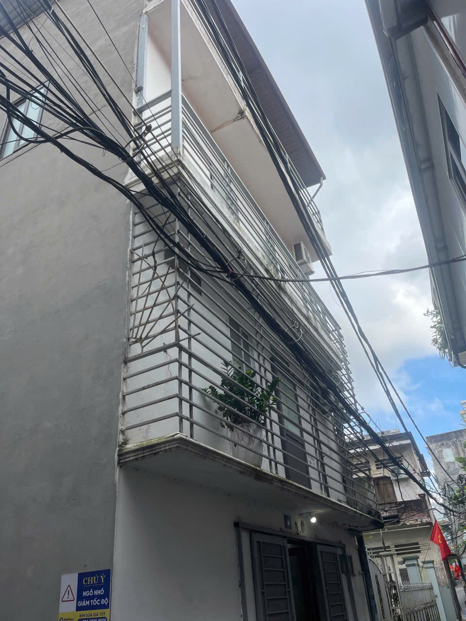 CHÍNH CHỦ CHO THUÊ NHÀ LÔ GÓC 3 MẶT THOÁNG – NGÕ 209 PHÚ THƯỢNG, TÂY HỒ, HN