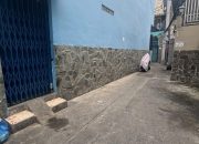 SÁT MẶT TIỀN XE HƠI Q4 DIỆN TÍCH 57 M2 CÓ 70 TRIỆU M2