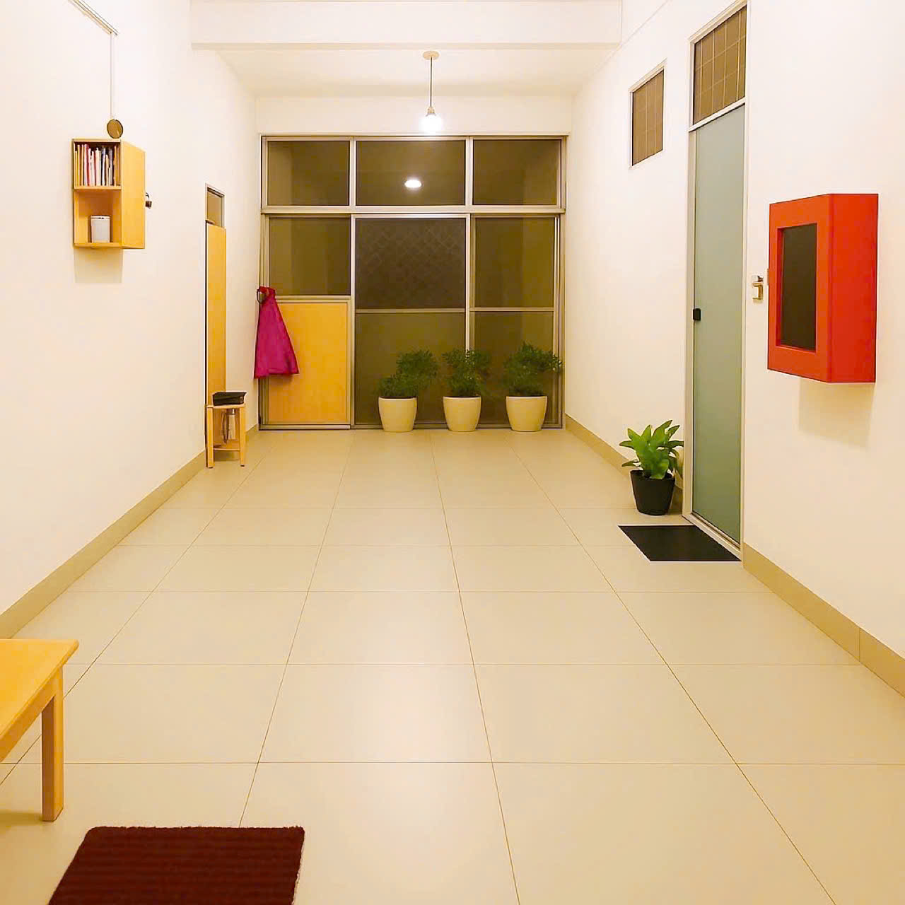 Chung cư Nguyễn Trãi – QUẬN 1 – 57 m2 – Cho thuê 108 triệu – Giá 3.7 tỷ