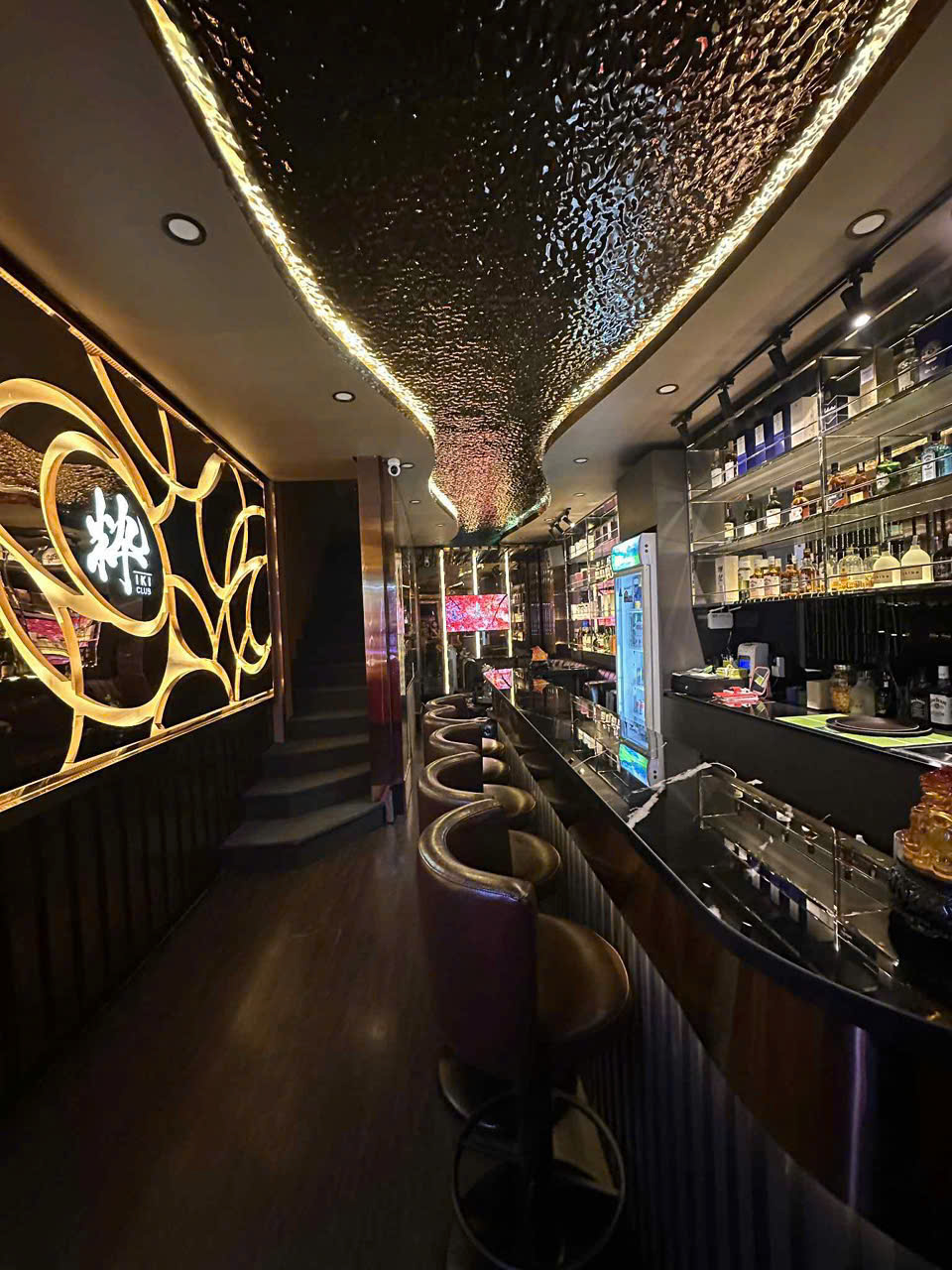 IKI CLUB HANOI TUYỂN DỤNG NHÂN VIÊN ( Ngõ 81 Linh Lang )