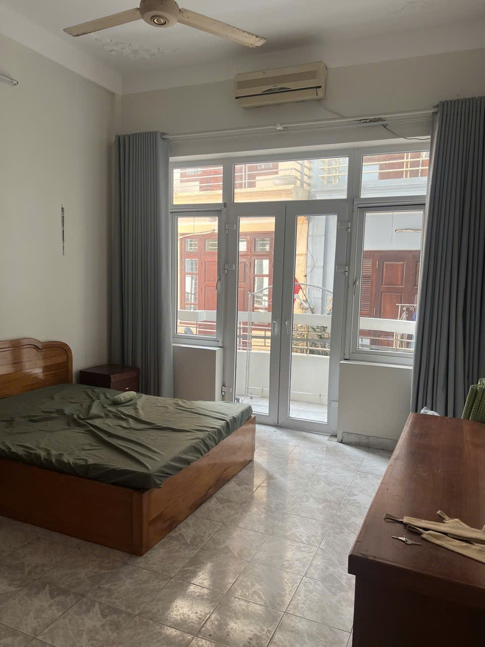 Cho thuê nhà nguyên căn trong ngõ phố Bạch Mai, Hai Bà Trưng, Hà Nội