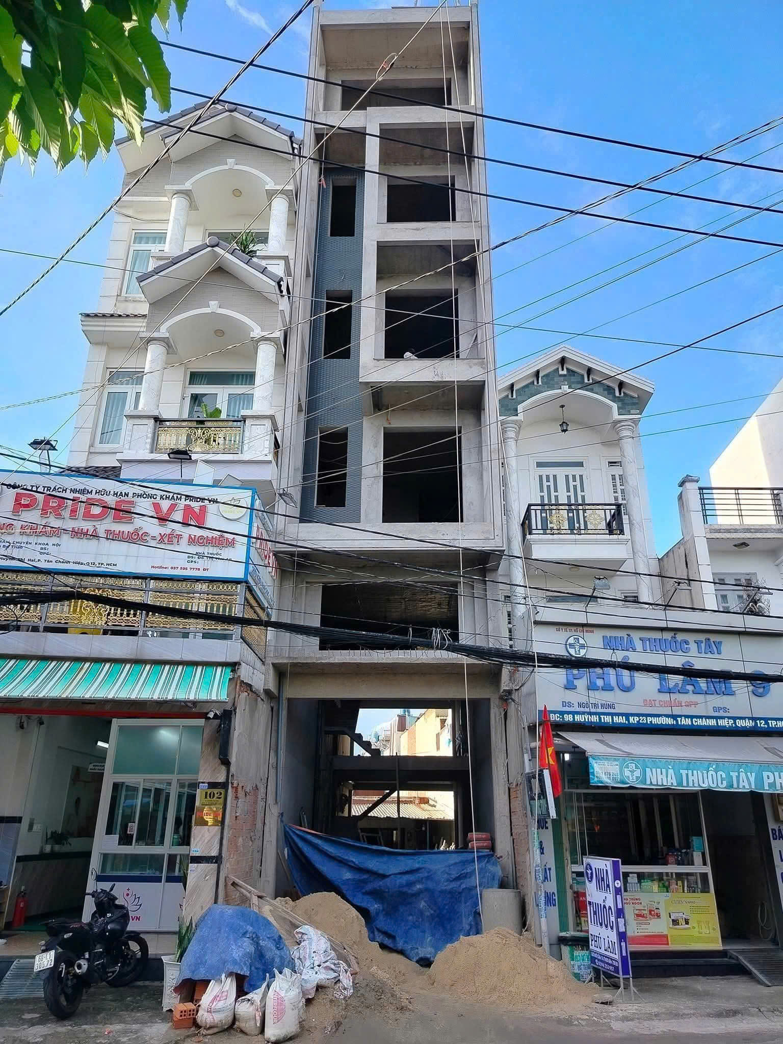 HÀNG HIẾM – NHÀ 7 TẦNG MẶT TIỀN KINH DOANH HUỲNH THỊ HAI, Q.12