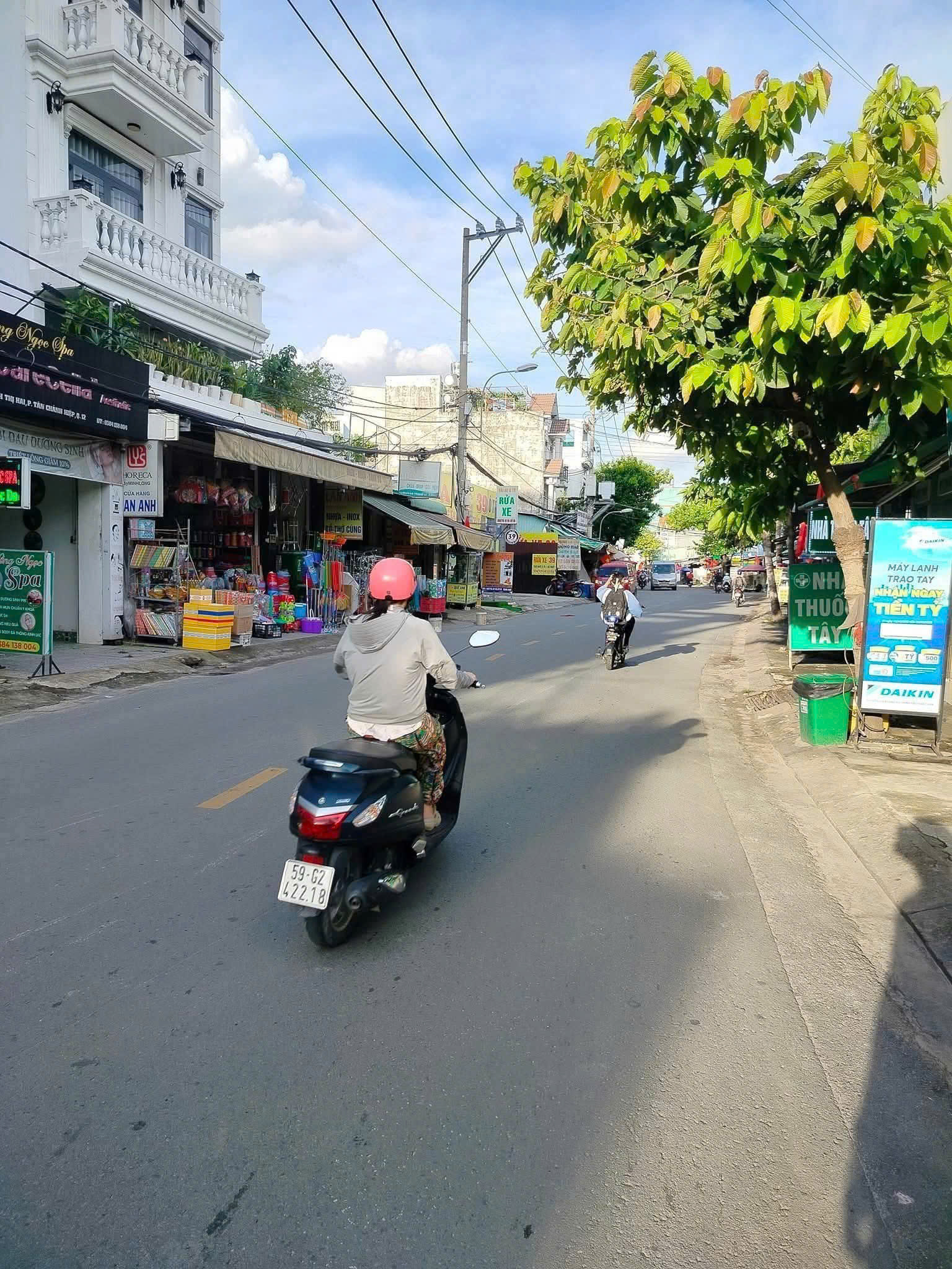 HÀNG HIẾM – NHÀ 7 TẦNG MẶT TIỀN KINH DOANH HUỲNH THỊ HAI, Q.12