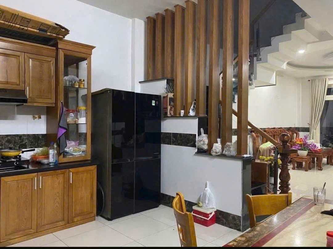 bán nhà đẹp hiệp thành,q12 – sân đậu 3 ô tô – giá chỉ 6.9 tỷ