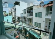 SÁT MẶT TIỀN VĨNH KHÁNH Q4 NGANG 3.5 DÀI 14.5 NHÀ MỚI ĐÚC BÊ TÔNG 100 TRIÊU M