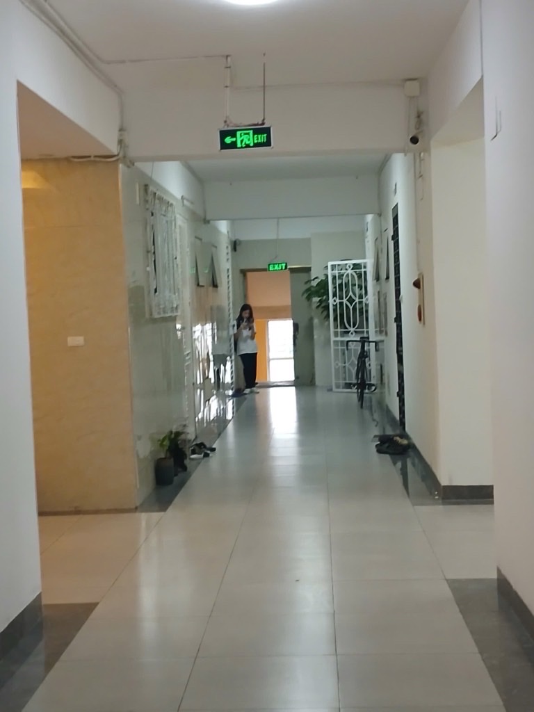 CC NAM TRUNG YÊN 71M 2 NGỦ-BAN CÔNG RỘNG CHỈ 5,95 TỶ-NỘI THẤT XỊN