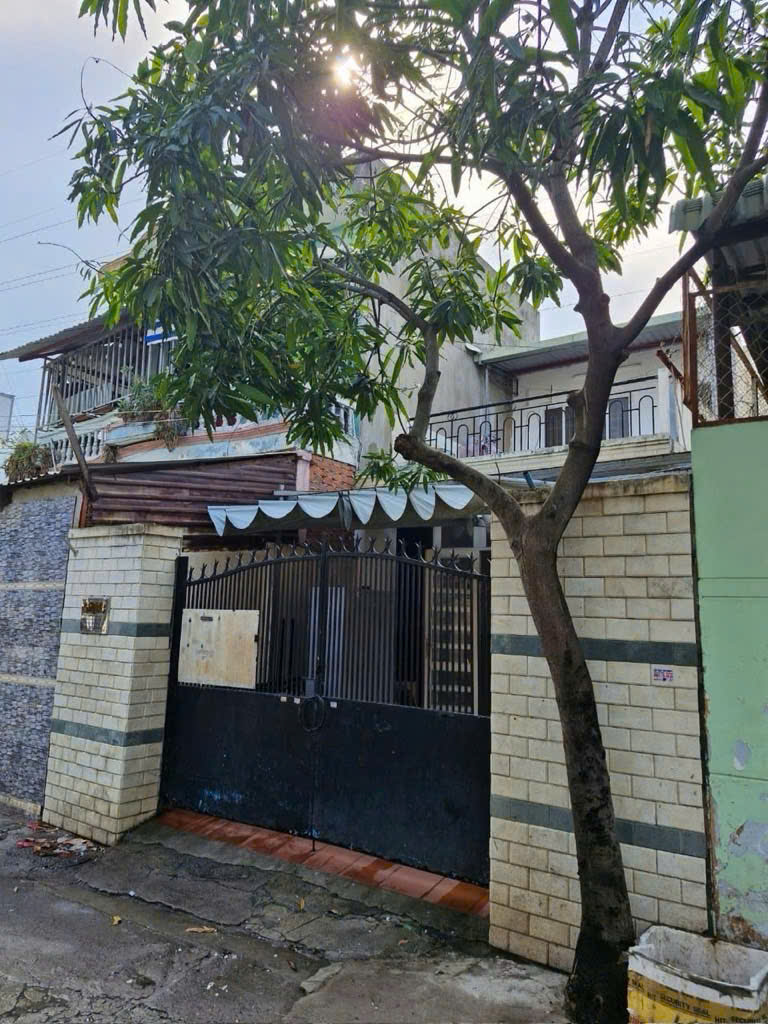 NHÀ ĐẸP 110M HẺM XE HƠI THÔNG, NGANG 5M SỔ VUÔNG VỨC GẦN TRƯỜNG HOA LƯ , P. Tăng Nhơn Phú B , Q9 CHỈ 9TỶ TL