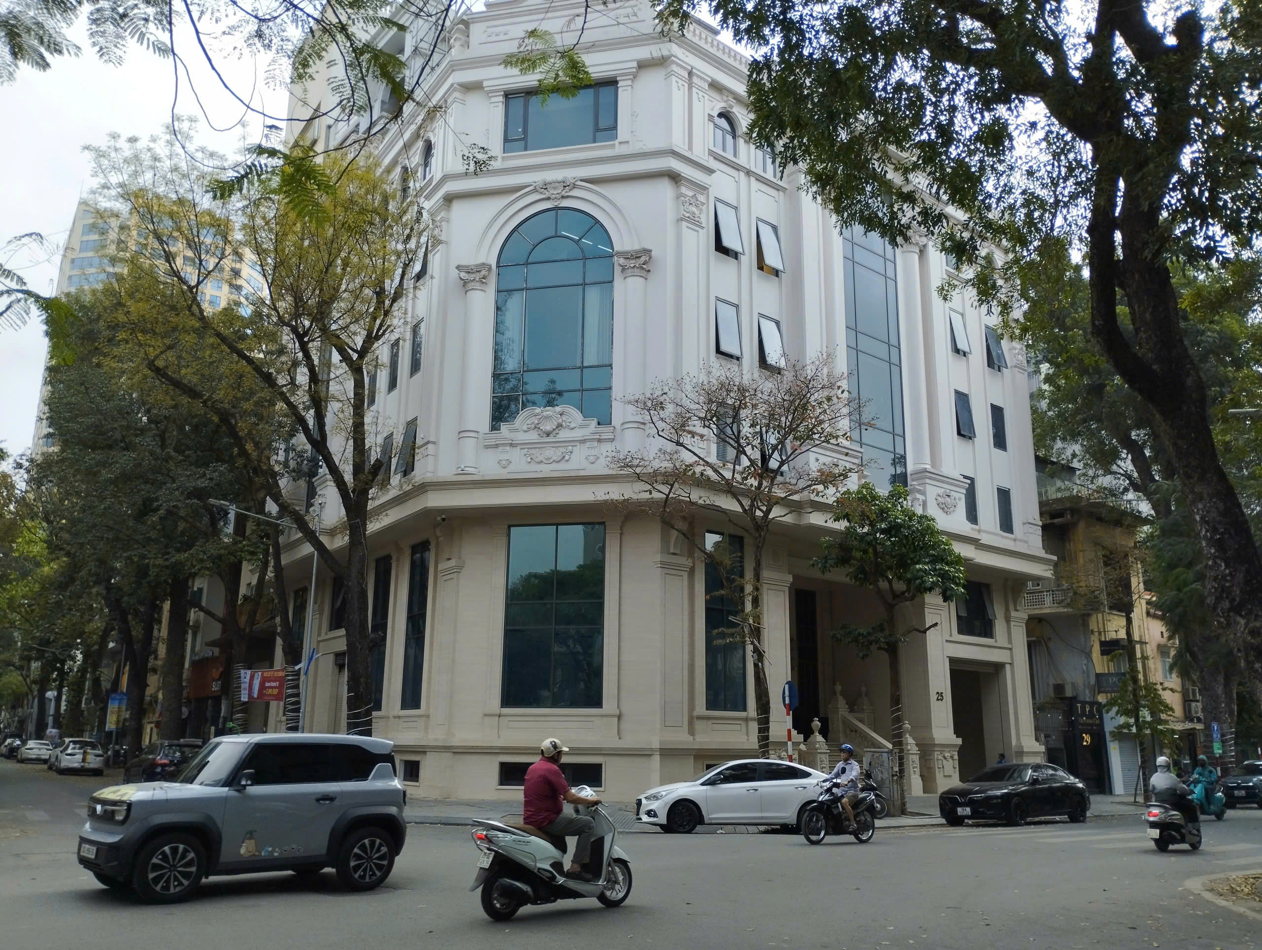 Toà nhà Văn Phòng tại 25 Tô Hiến Thành, Hà Nội S sàn=500m2 cho thuê