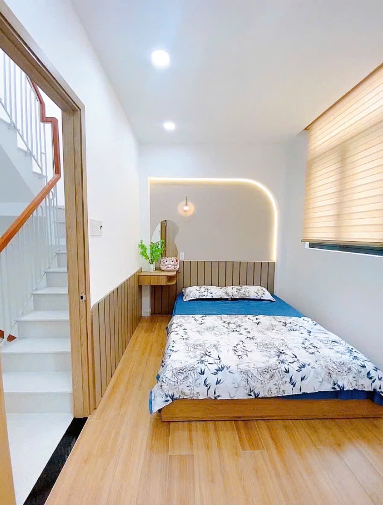 Nhà mới Nguyễn Trọng Tuyển – QUẬN PHÚ NHUẬN – Sổ vuông 88 m2 – 4 Tầng – 5.9 tỷ
