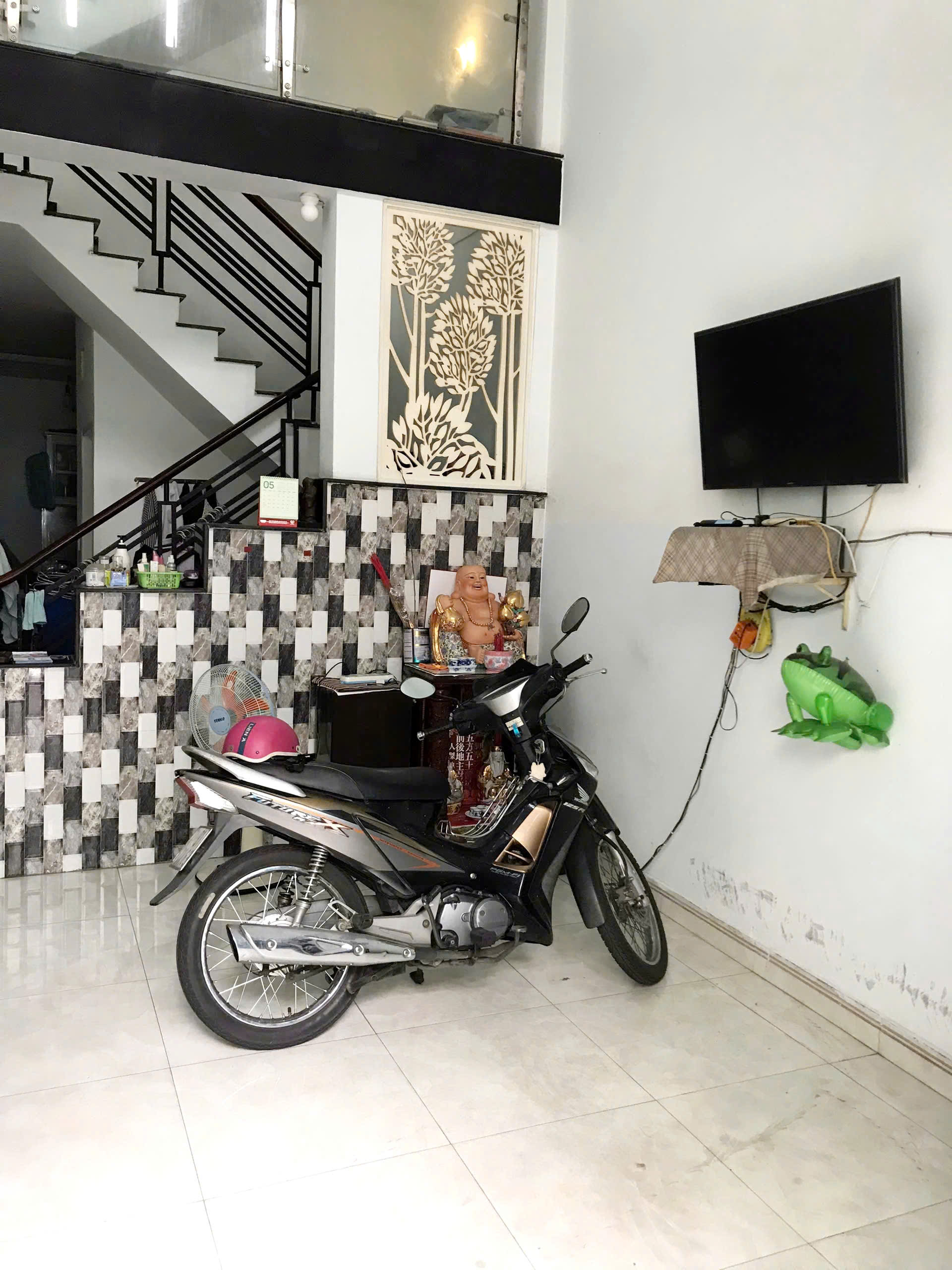 CHÍNH CHỦ BÁN GẤP VỀ QUÊ – NHÀ ĐẸP TỈNH LỘ 10 – BÌNH TÂN , MỚI TOANH