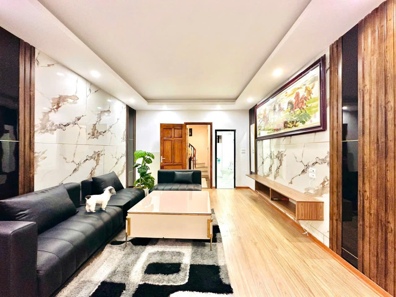 6 TẦNG THANG MÁY – GẦN HỒ VĂN CHƯƠNG – MẶT TIỀN ĐẸP – THOÁNG TRƯỚC SAU – NGÕ NÔNG- Văn Chương 39 m, mt 4.1 m, 9.68 tỷ